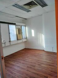 Golden Mile Tower (D7), Office #474927951
